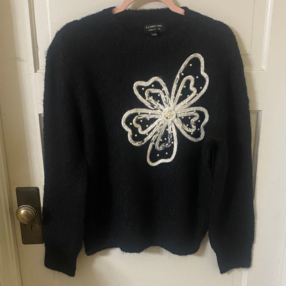 Christina Black Sweater with White Embellished Flower and Pearls 100% Cashmere